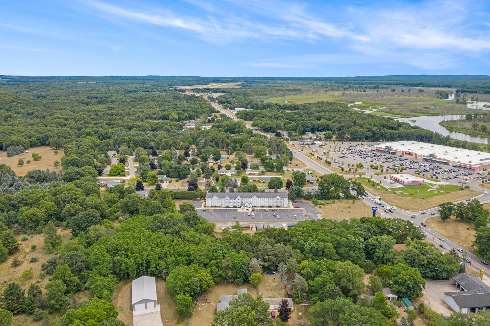 Microtel Inn And Suites Маністі Екстер'єр фото